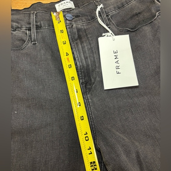 Frame Le High Flare Jeans NWT - Picture 7 of 7